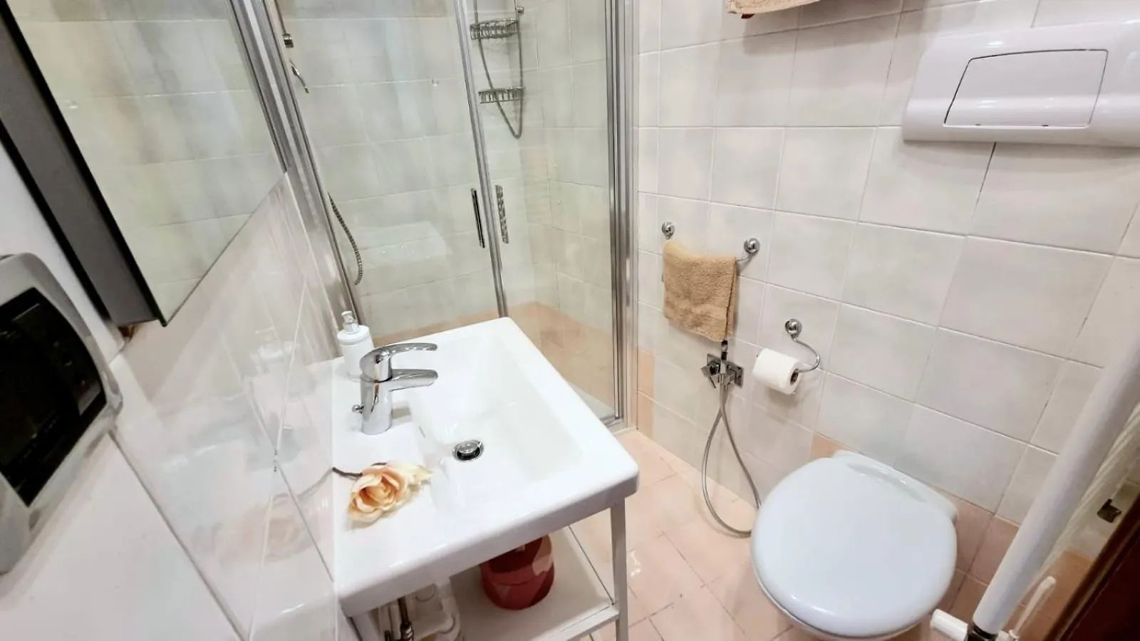 Apartamento Last Minute Booking Peschiera del Garda