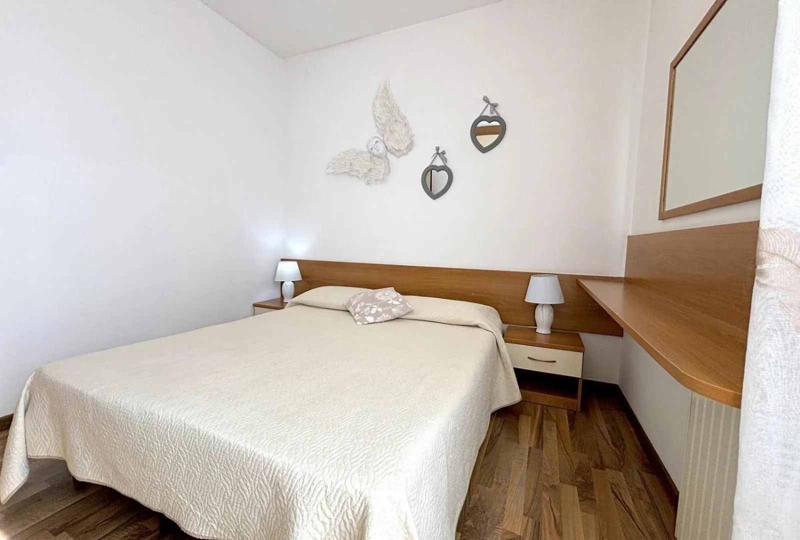 Last Minute Booking Peschiera del Garda 0*,